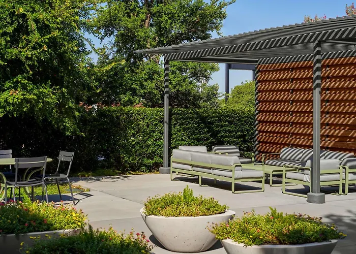 Doubletree By Hilton Hotel Dallas - Love Field